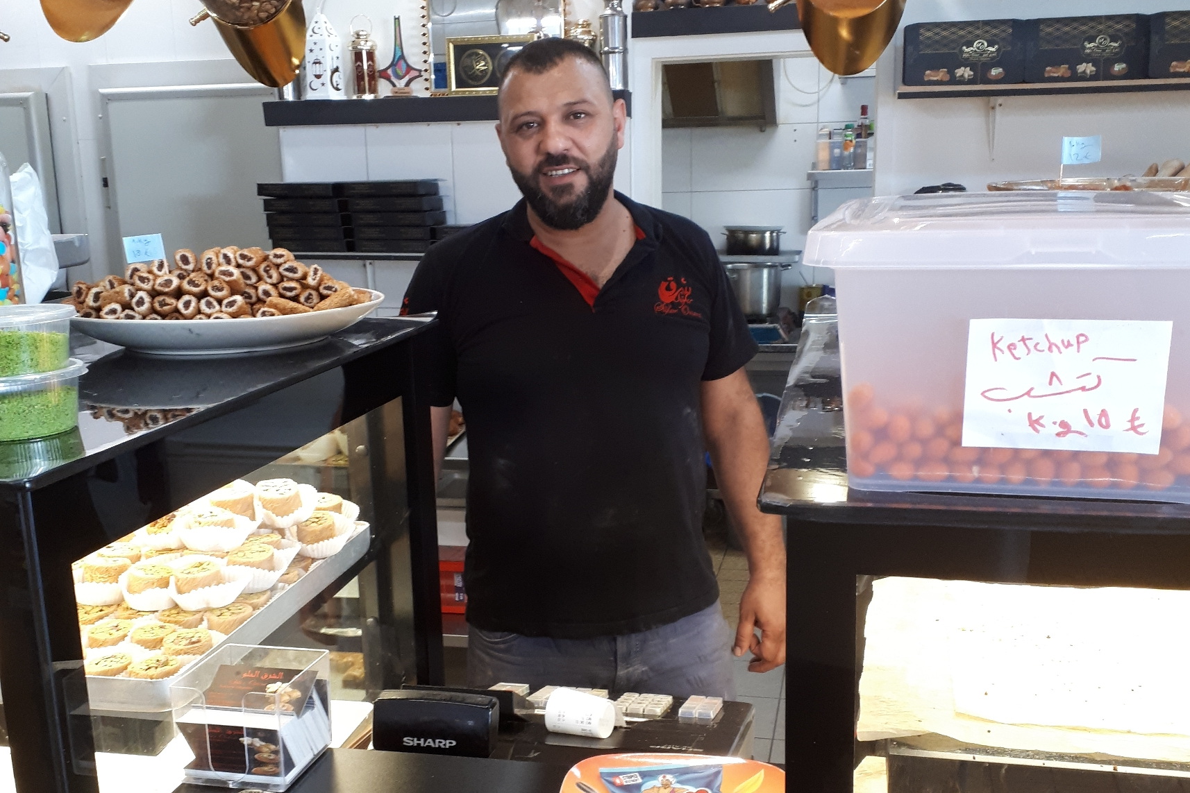 Kinan Alkarjousli<br><b>Süßer Orient<br></b>