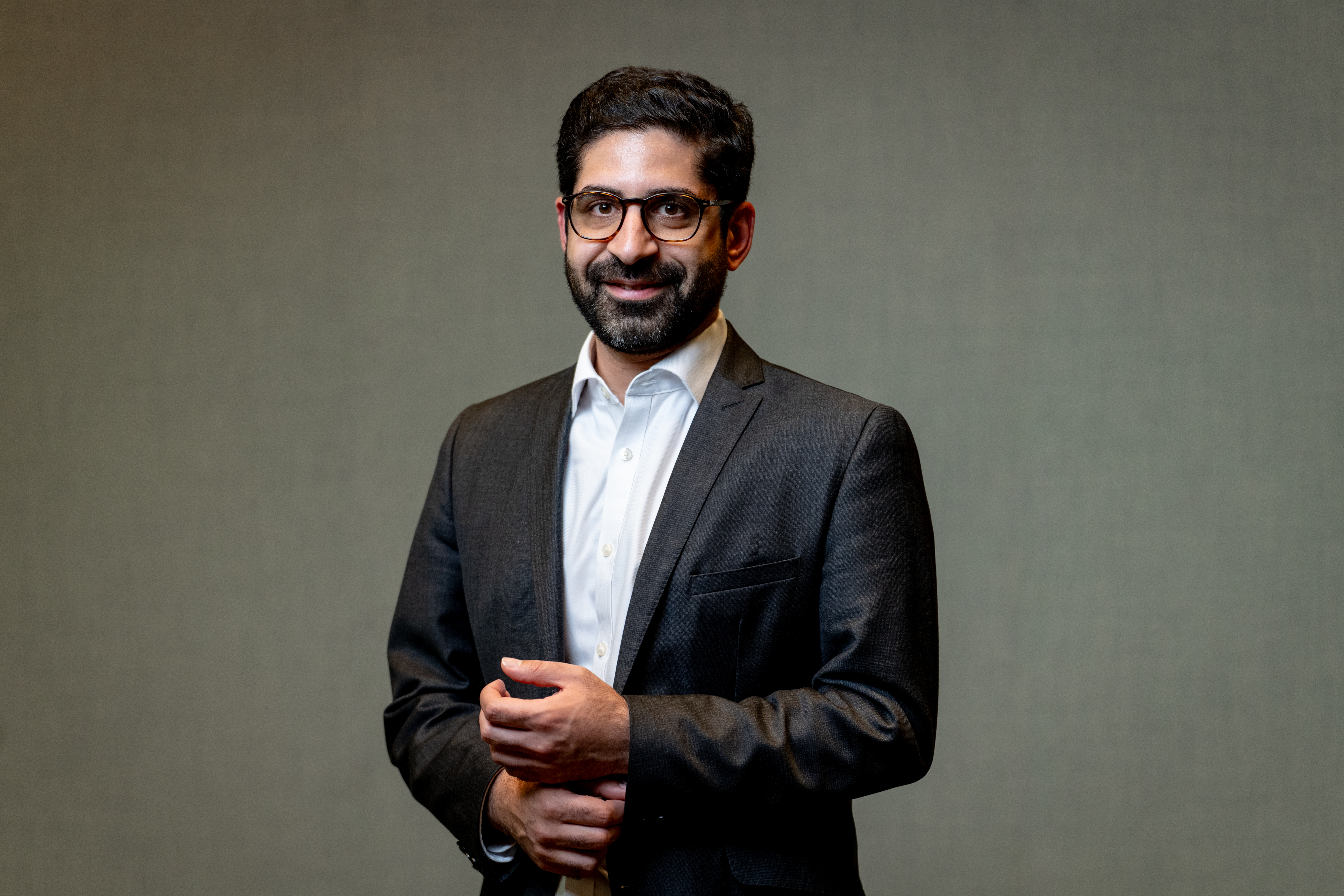 Kaweh Mansoori<br><b>Hessischer Wirtschaftsminister<br>https://wirtschaft.hessen.de</b>