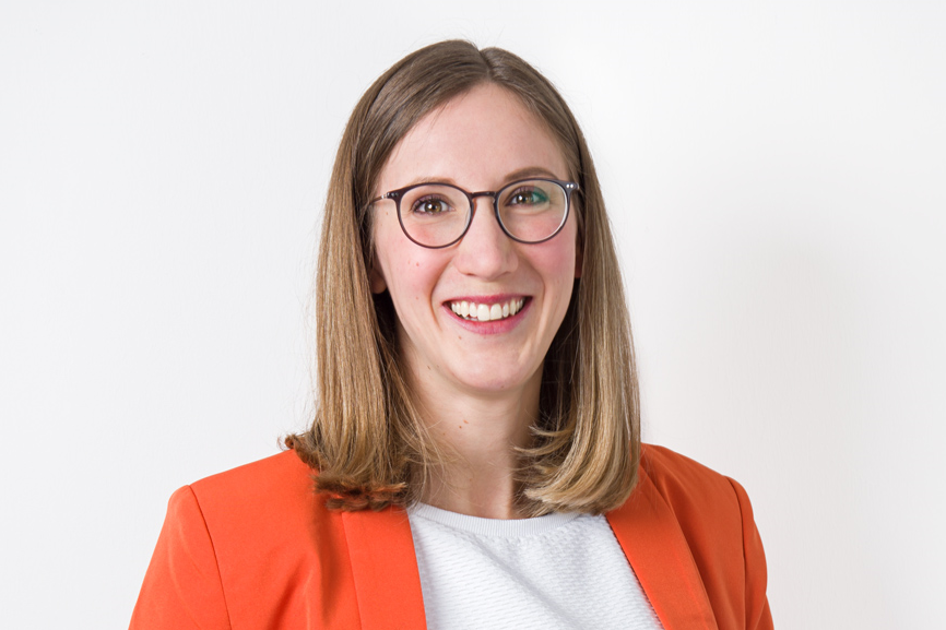 Fabiola Neitzel<br><b>PROMBYX GmbH<br>www.prombyx.com</b>